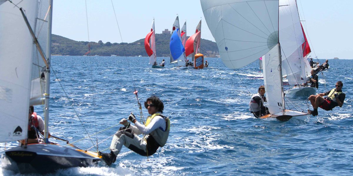 Tutto pronto a Punta Ala per il Campionato Italiano Fireball 2026